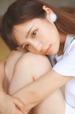 小两口偷偷在家二人世界韩剧